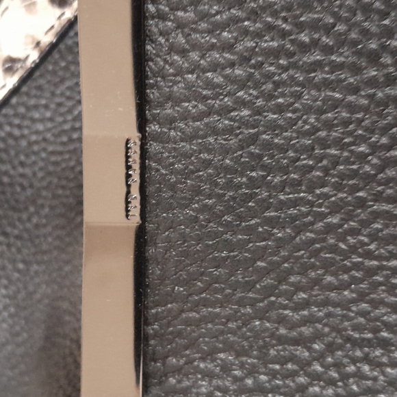 Tote - Picture 4 of 9